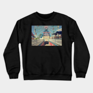 Coney Island, wonder wheel ferris wheel with vintage neon sign Crewneck Sweatshirt